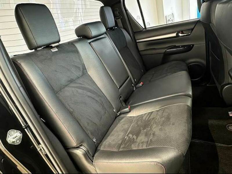 HILUX