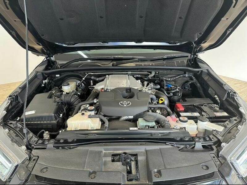 HILUX