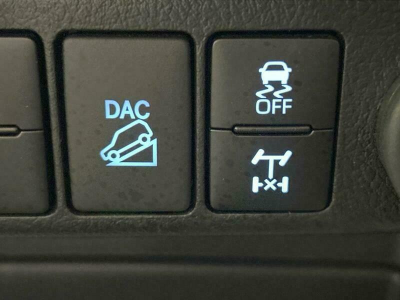 HILUX