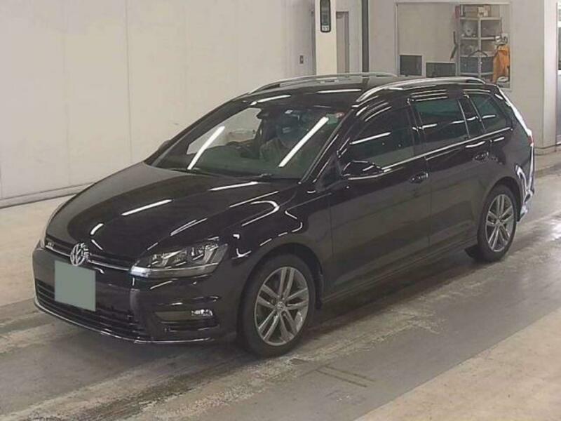 GOLF VARIANT