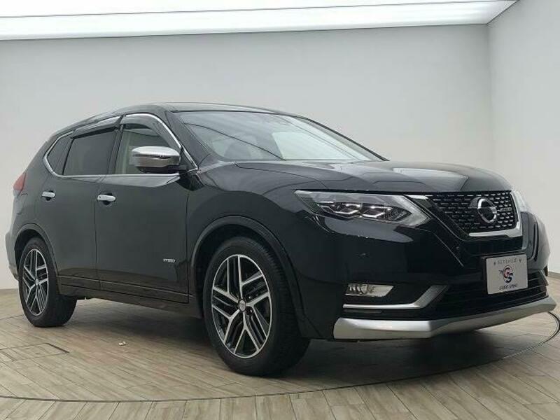 X-TRAIL
