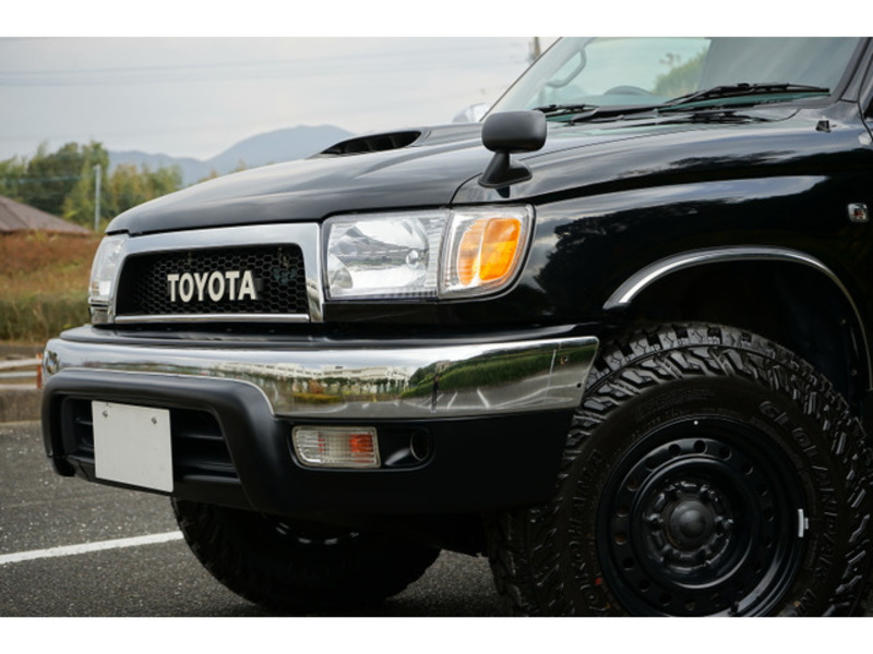 HILUX SURF