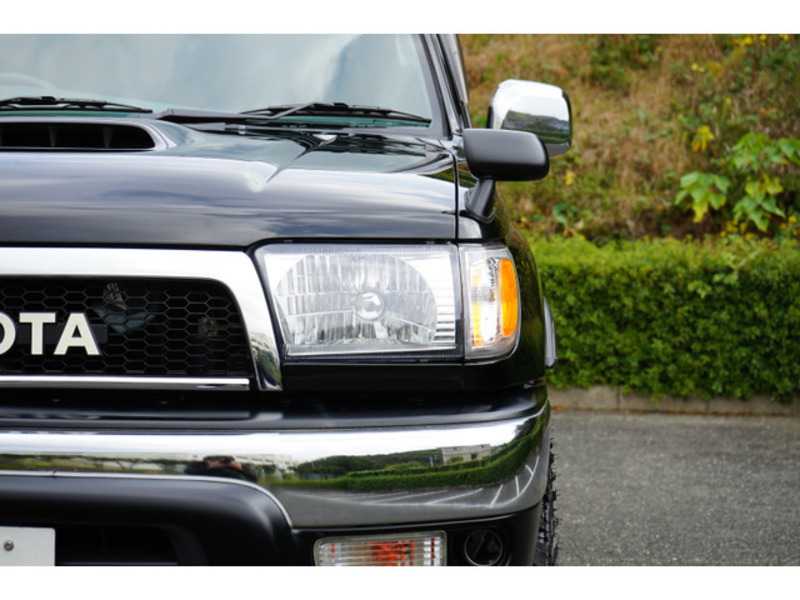 HILUX SURF