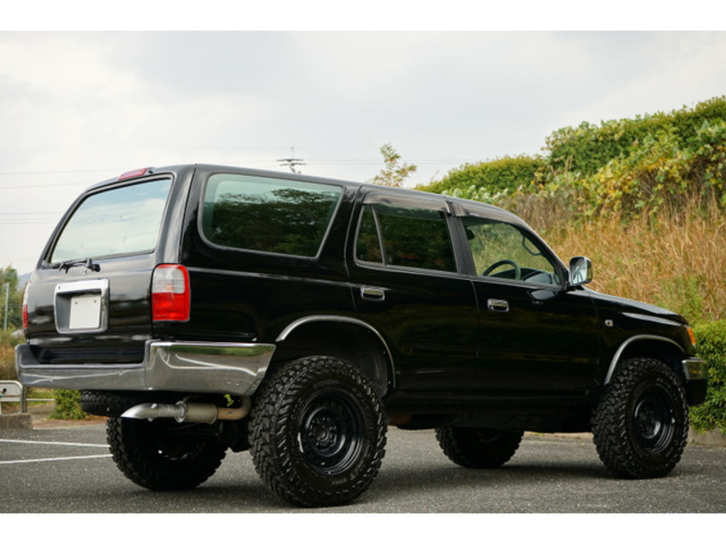 HILUX SURF