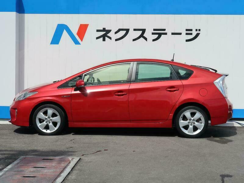 PRIUS-8