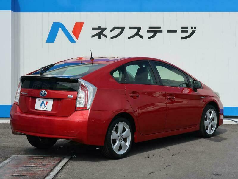 PRIUS-23