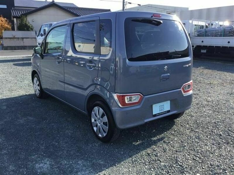 WAGON R