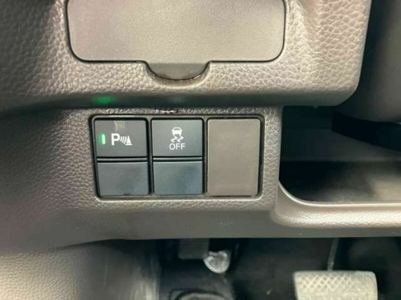 N BOX