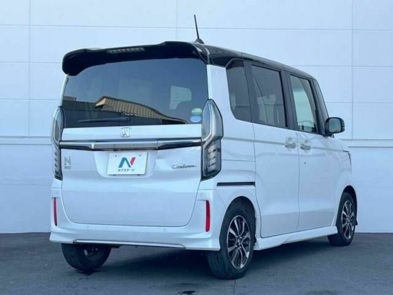 N BOX CUSTOM