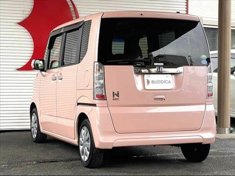 N BOX