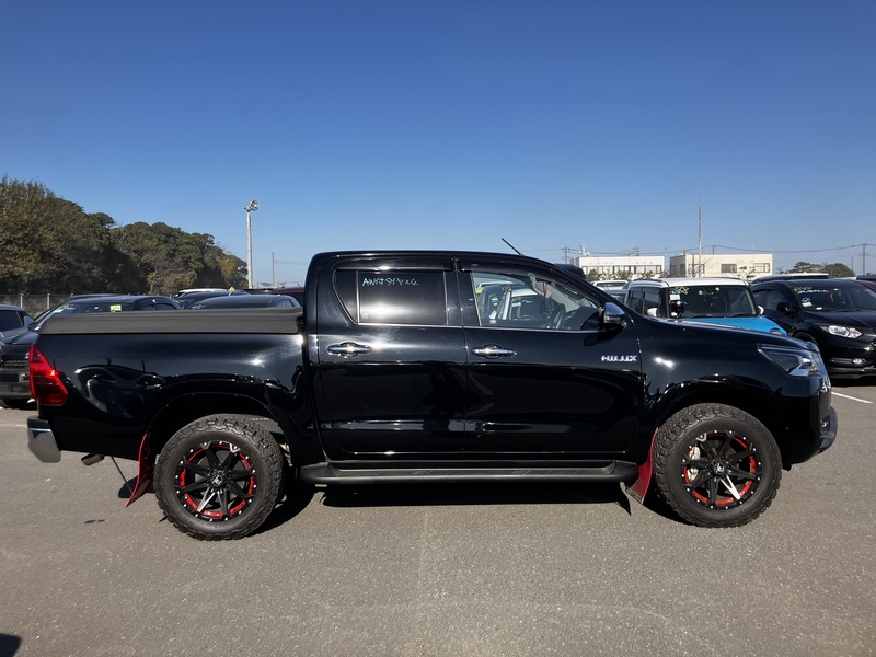 HILUX