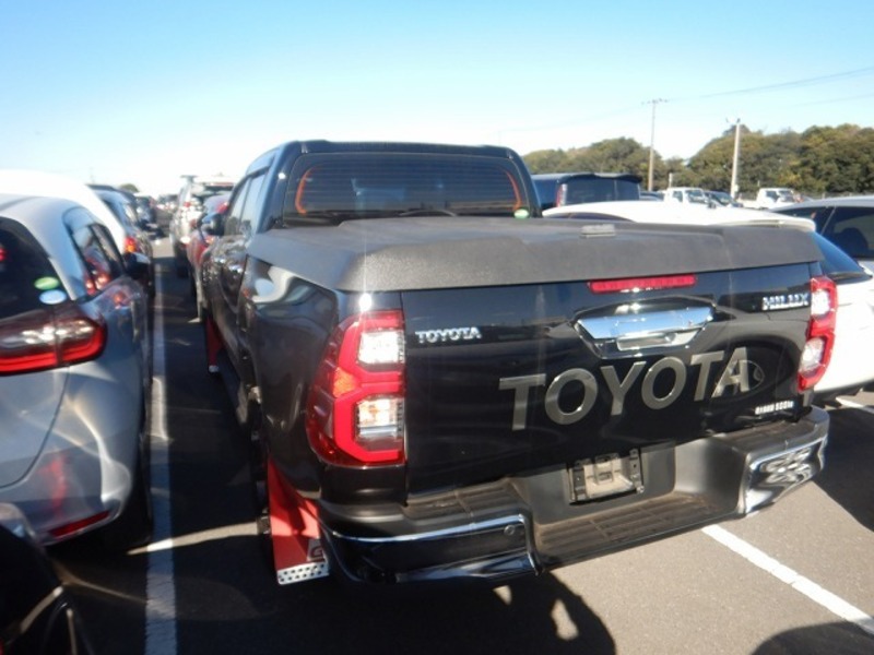 HILUX