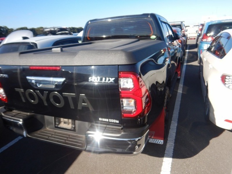 HILUX