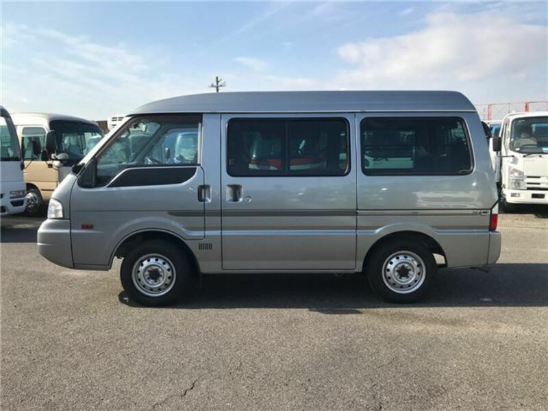 BONGO VAN-3