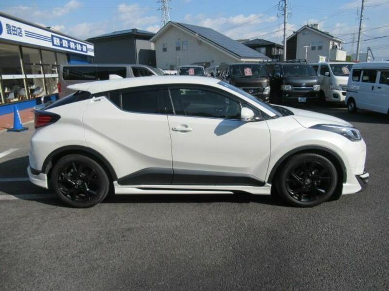 C-HR