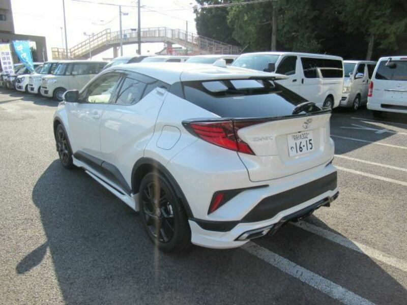 C-HR
