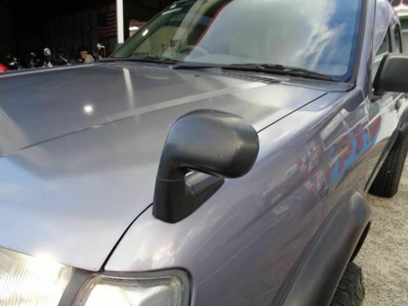 DATSUN PICKUP