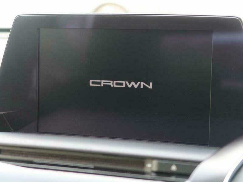 CROWN