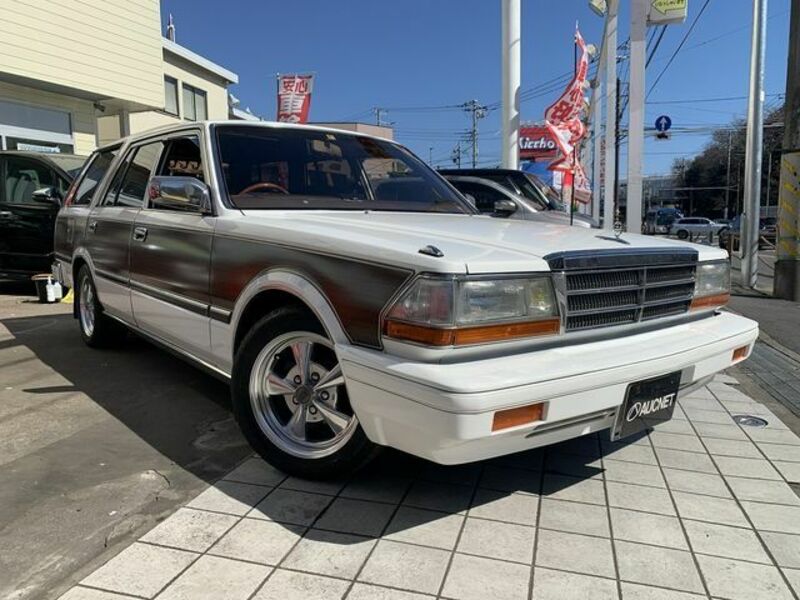GLORIA WAGON