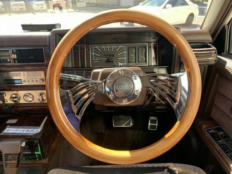 GLORIA WAGON