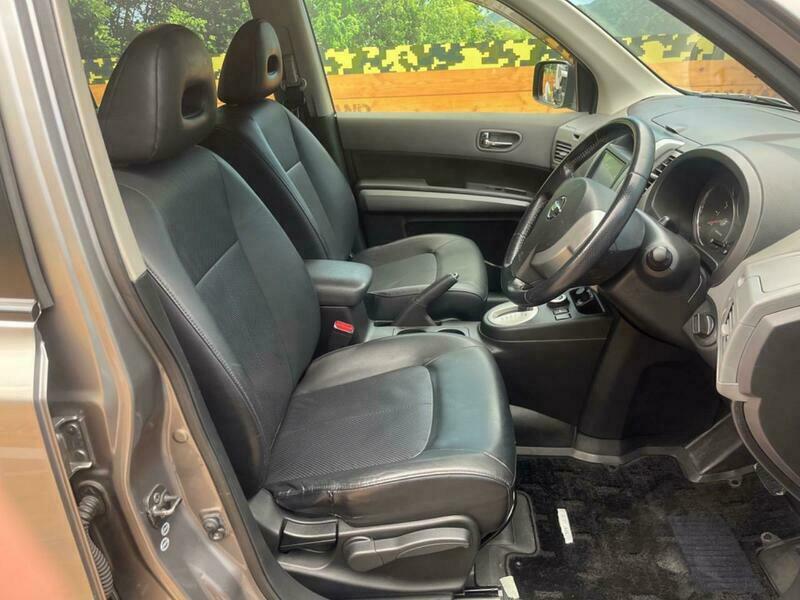 X-TRAIL