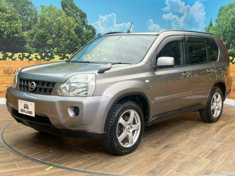 X-TRAIL