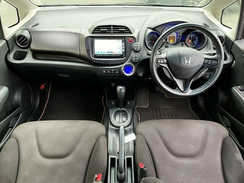 FIT HYBRID