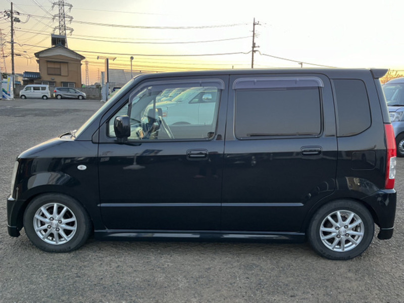 WAGON R