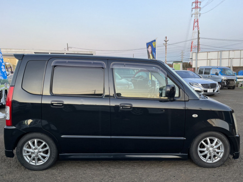 WAGON R