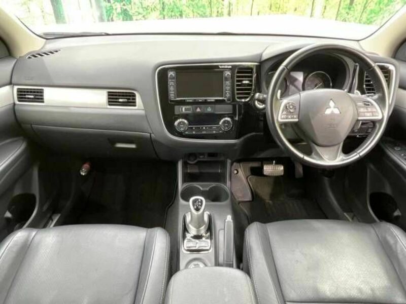 OUTLANDER PHEV