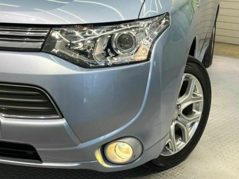 OUTLANDER PHEV