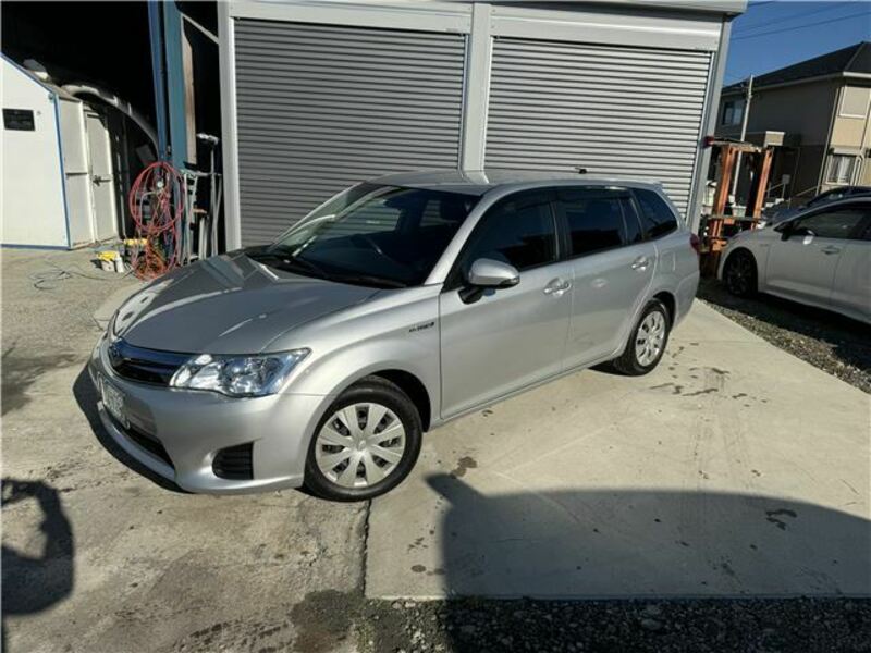 COROLLA FIELDER