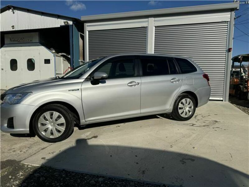 COROLLA FIELDER