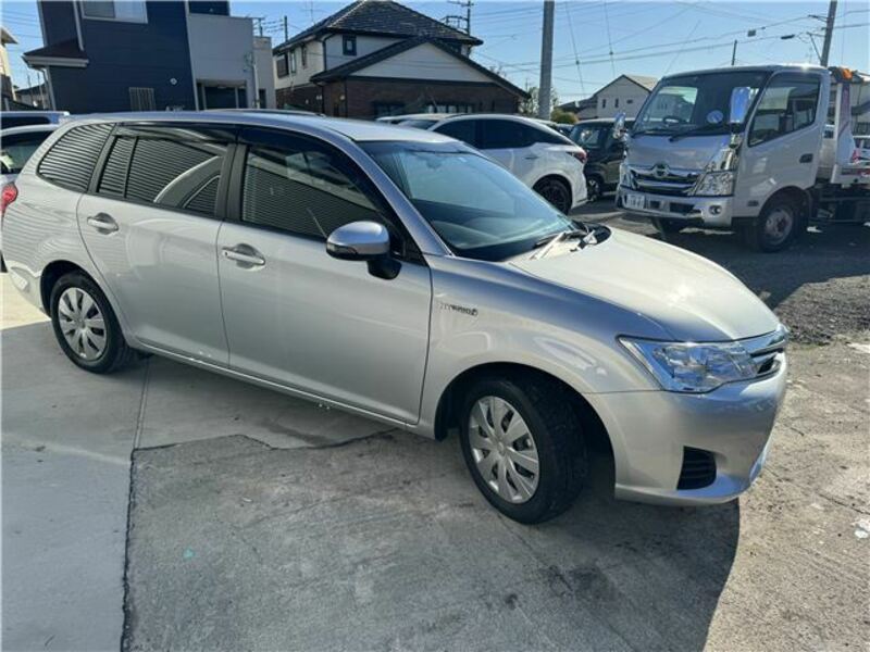 COROLLA FIELDER