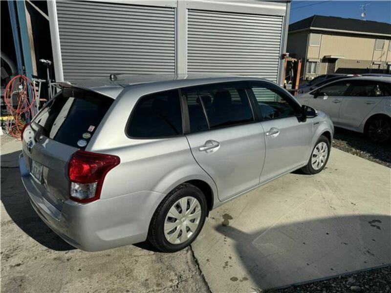 COROLLA FIELDER