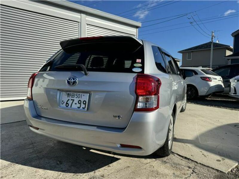 COROLLA FIELDER