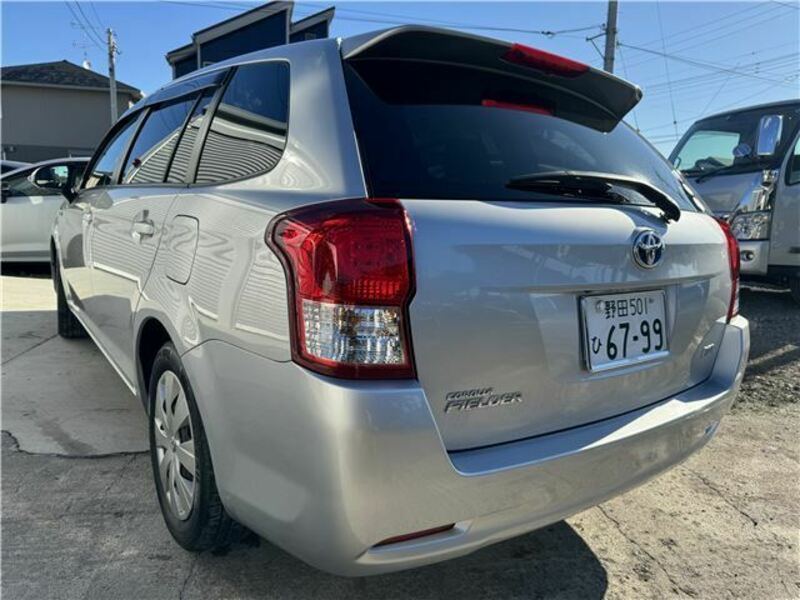 COROLLA FIELDER