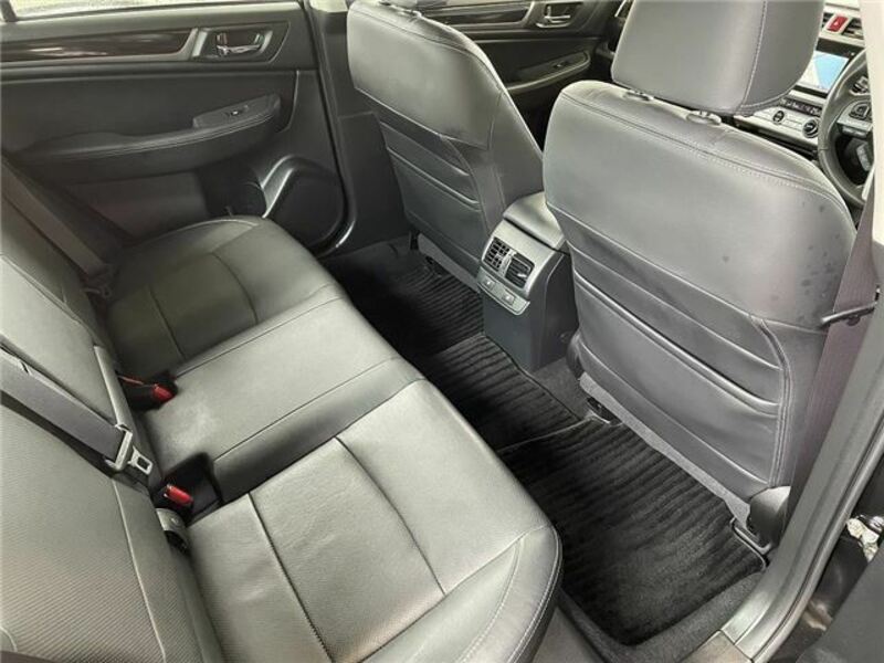 LEGACY B4