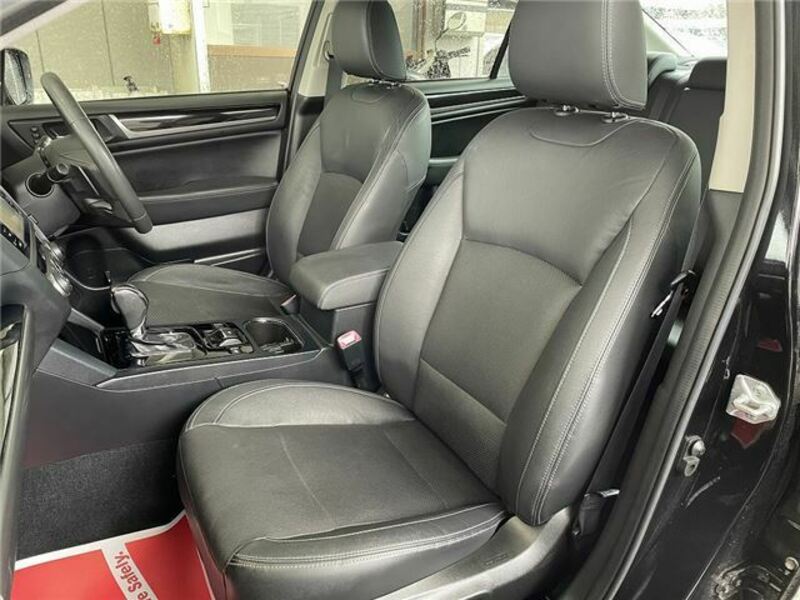 LEGACY B4
