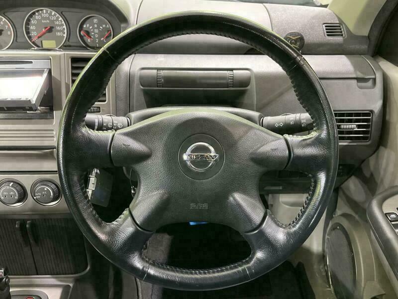 X-TRAIL