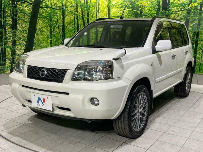 X-TRAIL