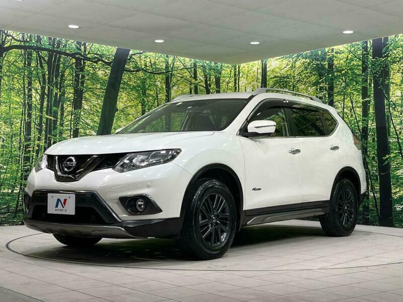 X-TRAIL