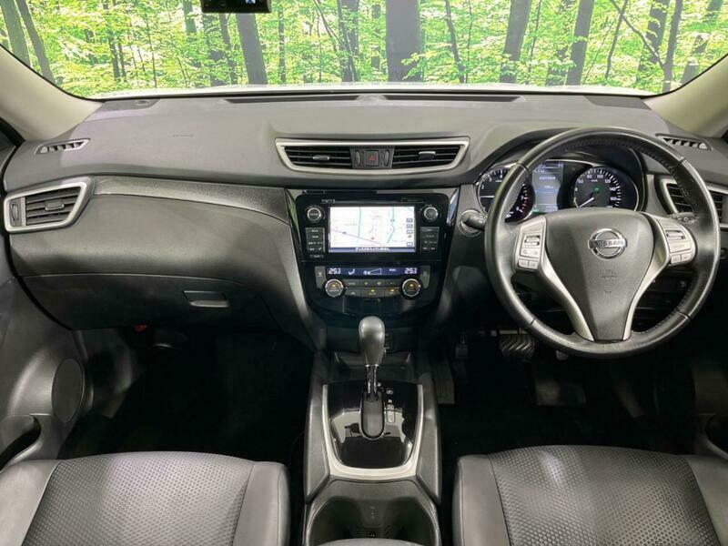 X-TRAIL