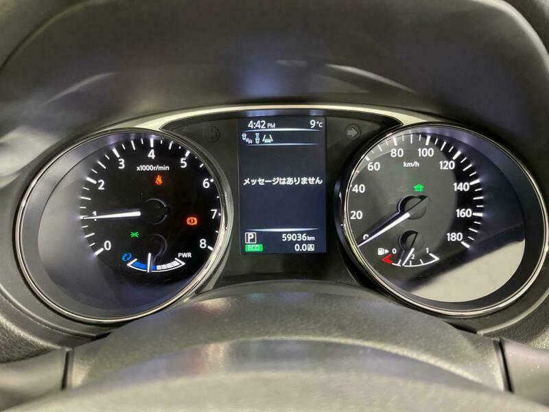 X-TRAIL
