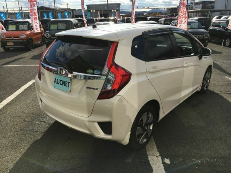 FIT HYBRID