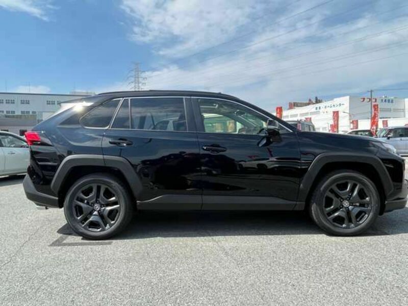RAV4