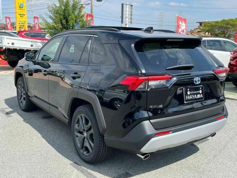 RAV4
