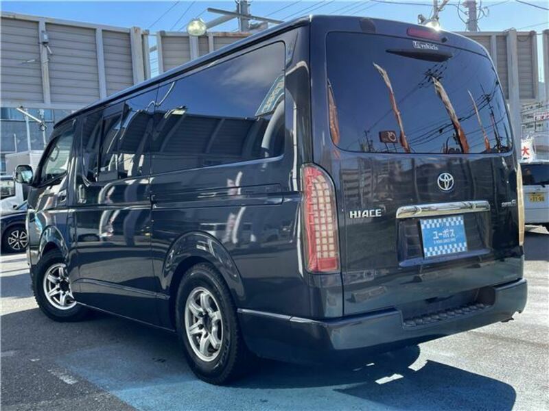 HIACE VAN