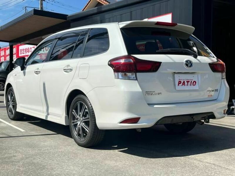 COROLLA FIELDER