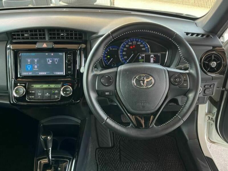 COROLLA FIELDER